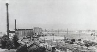 Territorial view of Georgetown Steamplant looking west.  Overall view of east elevation.